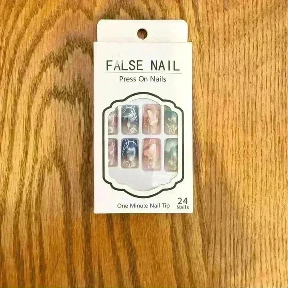 🌈 6/$60, Set Of 4 Nail Stickers, Press On Nails And Set of 6 Nail Glitters - Picture 8 of 9